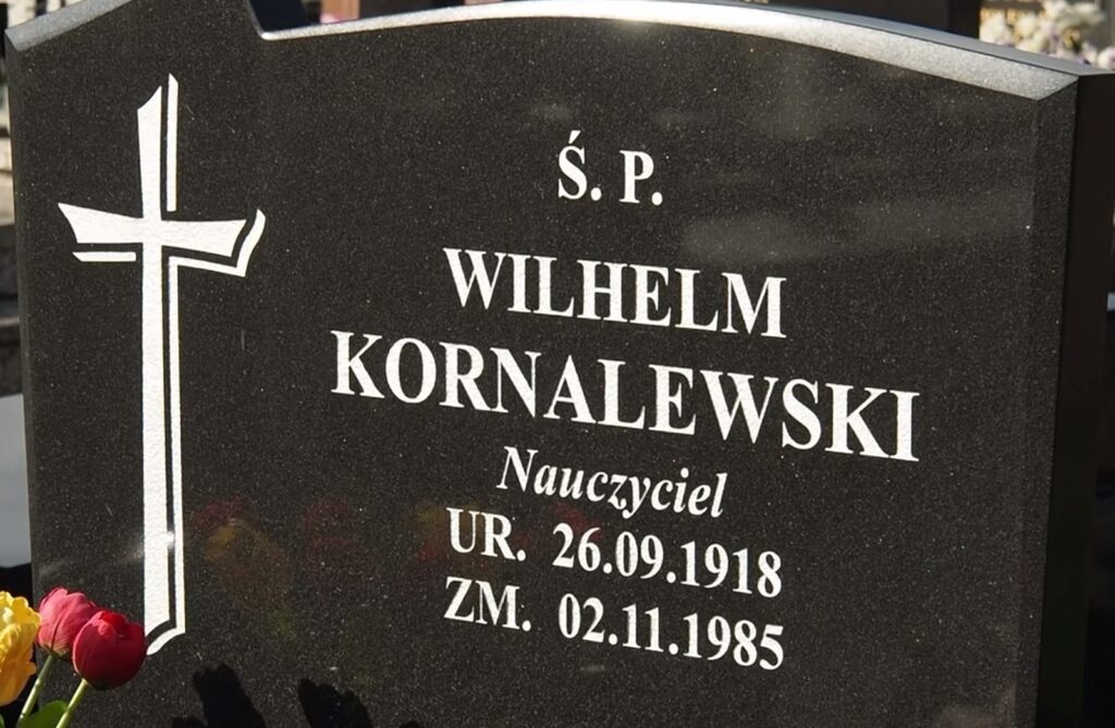 tablica nagrobna Wilhelma Kornalewskiego