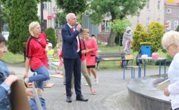 „Miasto, w którym mieszkam”. Happening przy działdowskiej fontannie