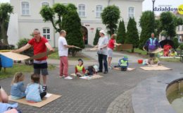 „Miasto, w którym mieszkam”. Happening przy działdowskiej fontannie
