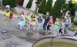 „Miasto, w którym mieszkam”. Happening przy działdowskiej fontannie