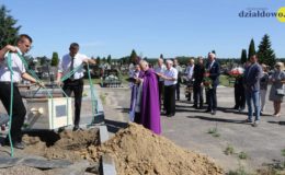Szczątki zamordowanych w obozach koncentracyjnych w Działdowie pochowane