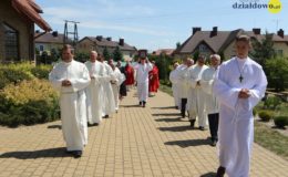 Odpust, Marsz dla Życia i Rodziny oraz poświęcenie grobu dla dzieci utraconych w parafii Św. Katarzyny