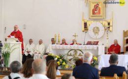 Odpust, Marsz dla Życia i Rodziny oraz poświęcenie grobu dla dzieci utraconych w parafii Św. Katarzyny