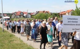 Odpust, Marsz dla Życia i Rodziny oraz poświęcenie grobu dla dzieci utraconych w parafii Św. Katarzyny