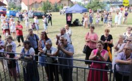 Odpust, Marsz dla Życia i Rodziny oraz poświęcenie grobu dla dzieci utraconych w parafii Św. Katarzyny