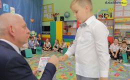„Pszczółki” z Przedszkola nr 5 w Działdowie pożegnały przedszkole
