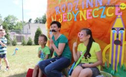 Piknik rodzinny w „Jedyneczce”. My rodzinę fajną mamy, zawsze razem się trzymamy