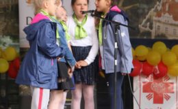 Festyn Caritas z okazji Dnia Dziecka i Matki