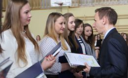 Maturzyści z ZS nr 2 żegnają szkołę