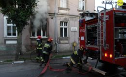 Pożar kamienicy na ulicy Hallera