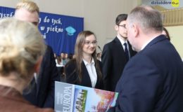 Maturzyści z ZS nr 2 żegnają szkołę