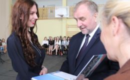 Maturzyści z ZS nr 2 żegnają szkołę