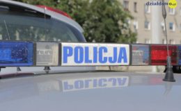 (Na zdjęciu sygnalizator świetlny policyjny)