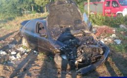 Bmw wjechało w ogrodzenie. Kierujący autem oddalił się z miejsca zdarzenia