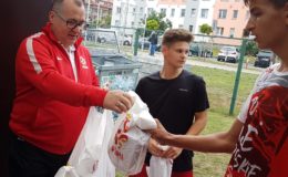Tomasz Rybicki - skaut PZPN oraz Bayeru 04 Leverkusen na treningu juniorów MKS-u