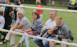 Zawody jeździeckie w skokach przez przeszkody