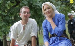 Setki widzów obejrzało inscenizację Bitwy Zwiadów Działdowskich podczas turnieju rycerskiego