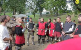 Setki widzów obejrzało inscenizację Bitwy Zwiadów Działdowskich podczas turnieju rycerskiego