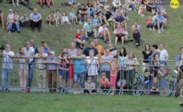 Setki widzów obejrzało inscenizację Bitwy Zwiadów Działdowskich podczas turnieju rycerskiego