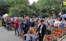 Jarmark Antyków, Rękodzieła i Zdrowej Żywności oraz zlot pojazdów zabytkowych