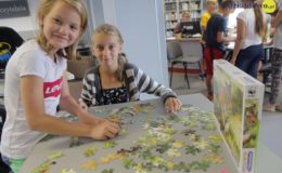 W naszej bibliotece był „Turniej Układania Puzzli Na Czas”