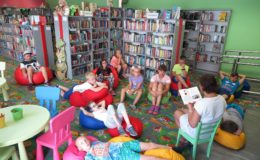 Wakacje w miejskiej bibliotece
