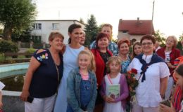 Olga Bończyk i Powiatowe Wieczory z Poezją w Płośnicy