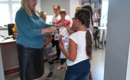 W naszej bibliotece był „Turniej Układania Puzzli Na Czas”
