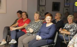 Teatr przy stoliku – „Kto nas odwiedzi”