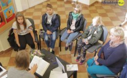 „Przedmiot zwykły czy niezwykły?”. Gra miejska w bibliotece