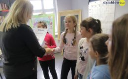 „Przedmiot zwykły czy niezwykły?”. Gra miejska w bibliotece