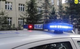(Na zdjęciu sygnalizator świetlny policyjny)
