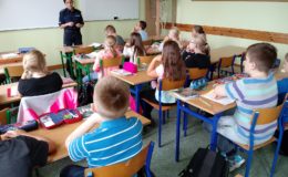 Bezpieczna droga do szkoły. Bezpieczeństwo w środowisku szkolnym
