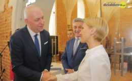 Wręczenie stypendiów burmistrza Działdowa dla najzdolniejszych uczniów