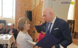 Wręczenie stypendiów burmistrza Działdowa dla najzdolniejszych uczniów