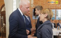 Wręczenie stypendiów burmistrza Działdowa dla najzdolniejszych uczniów