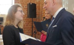 Wręczenie stypendiów burmistrza Działdowa dla najzdolniejszych uczniów