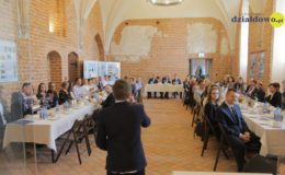 Wręczenie stypendiów burmistrza Działdowa dla najzdolniejszych uczniów