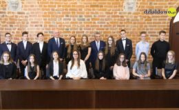 Wręczenie stypendiów burmistrza Działdowa dla najzdolniejszych uczniów