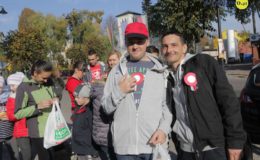 „Barwy narodowe”. Happening przy działdowskiej Jedynce