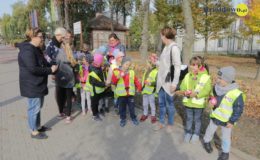 „Barwy narodowe”. Happening przy działdowskiej Jedynce