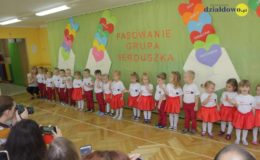 Grupa „Serduszek” już po pasowaniu na przedszkolaka [film, zdjęcia]