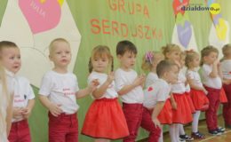 Grupa „Serduszek” już po pasowaniu na przedszkolaka