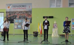 Dzień Papieski w Szkole Podstawowej nr 2 w Działdowie