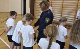 O bezpieczeństwo dbam, odblaskowy element przy sobie mam – akcja „Odblaskowy Pierwszak”