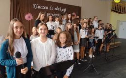 Święto nauczycieli i pracowników oświaty w Zespole Szkół nr 2 [zdjęcia]