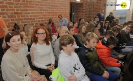 Spektakl z okazji 100. rocznicy odzyskania niepodległości przez Polskę