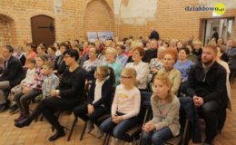 Koncert szkoły muzycznej z okazji Święta Niepodległości