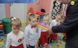 Pasowanie na przedszkolaka w grupie Biedronek