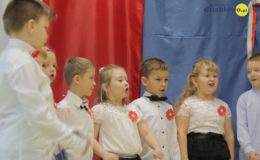 Uroczysta akademia z okazji Święta Niepodległości w Przedszkolu nr 5